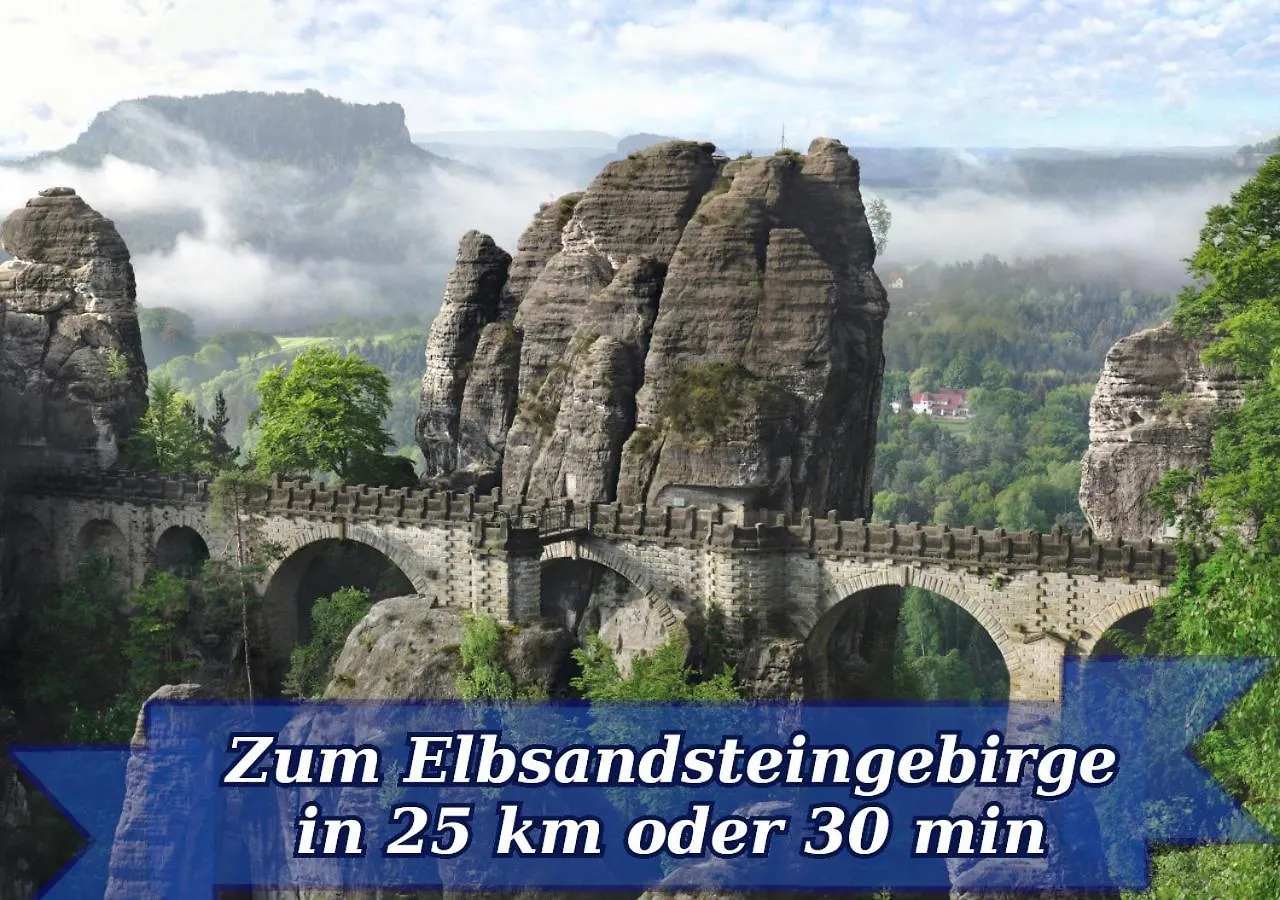 Luxurioese Sandstein Villa - 320 Qm - 7 Raeume Dresden 0*,  Tyskland